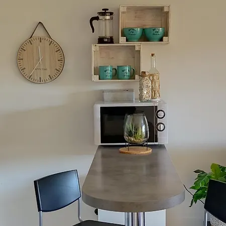 Apartman Joli Studio Agreable, Au Calme...